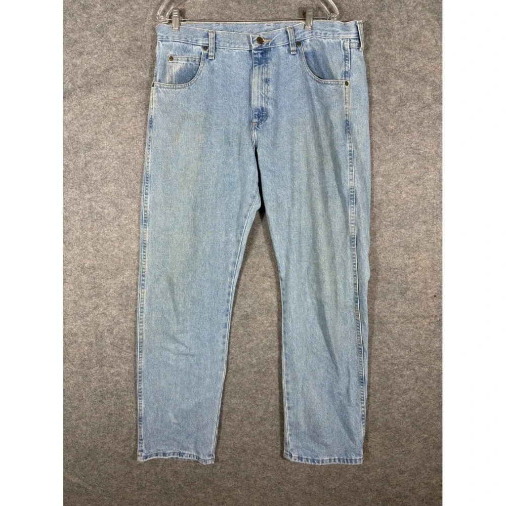 Wrangler Mens Jeans 38x32 Light Wash Denim Relaxed Fit Classic Casual‎